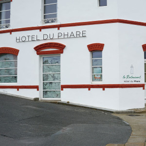 Hotel-du-phare-Belle-Ile